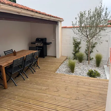 Charlotte, 3 Chambres, Wifi, Terarsse, Centre Hébergement de vacances La Rochelle (Charente-Maritime)