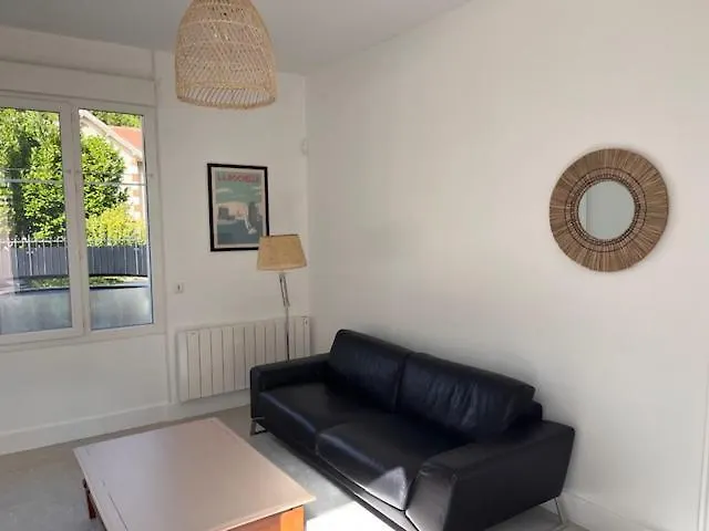 Charlotte, 3 Chambres, Wifi, Terarsse, Centre Feriehus *