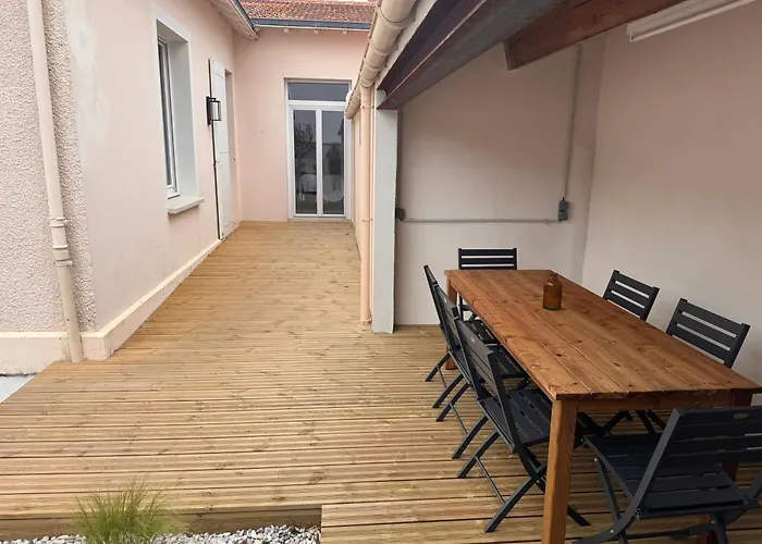 Charlotte, 3 Chambres, Wifi, Terarsse, Centre Feriehus *
